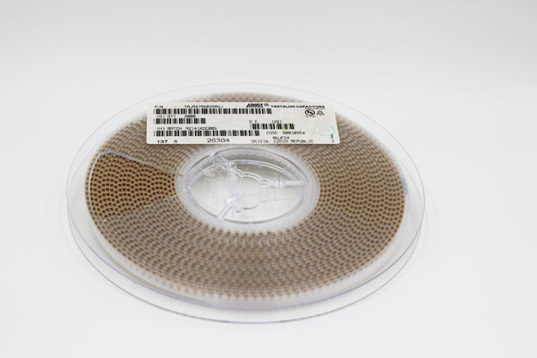 AVX鉭電容3216  25V 4.7UF A型 475E